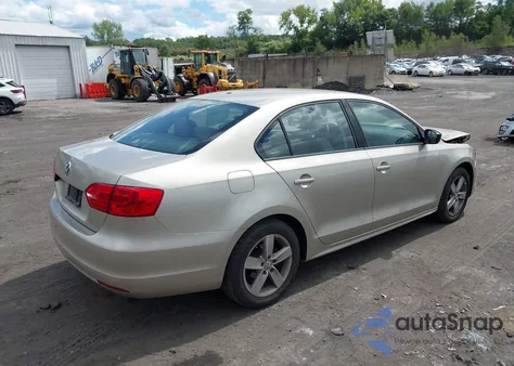 2014 Volkswagen Jetta 2.0L S from USA, damaged, VIN 3VW2K7AJ9EM250082